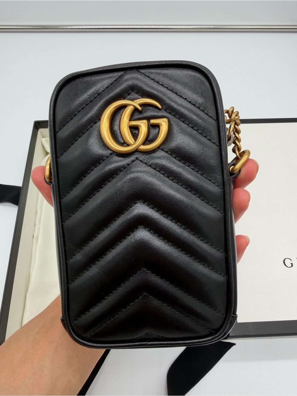 🆕 in Box Gucci Black Chevron Leather Mini Crossbody with Gold GG - Picture 6 of 11